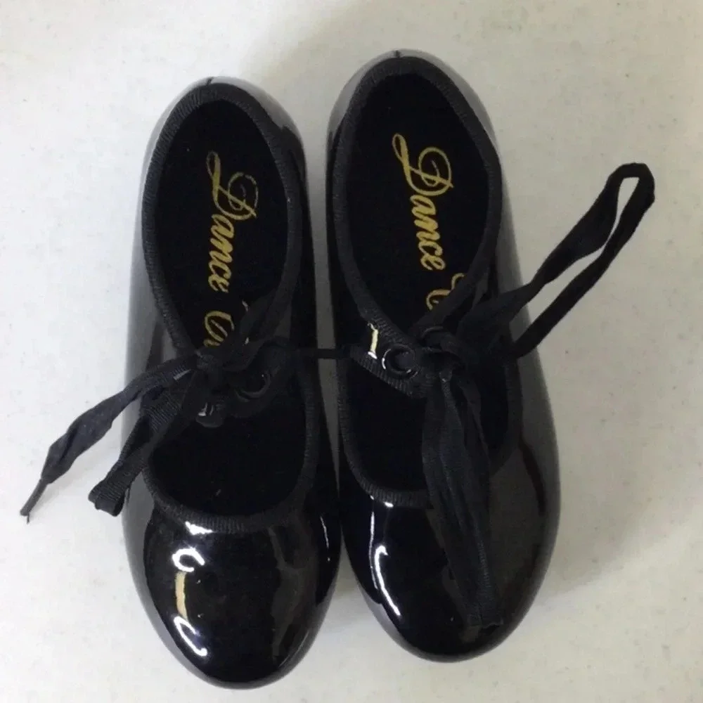 Dance Class Girls Tap Shoes size 8.5